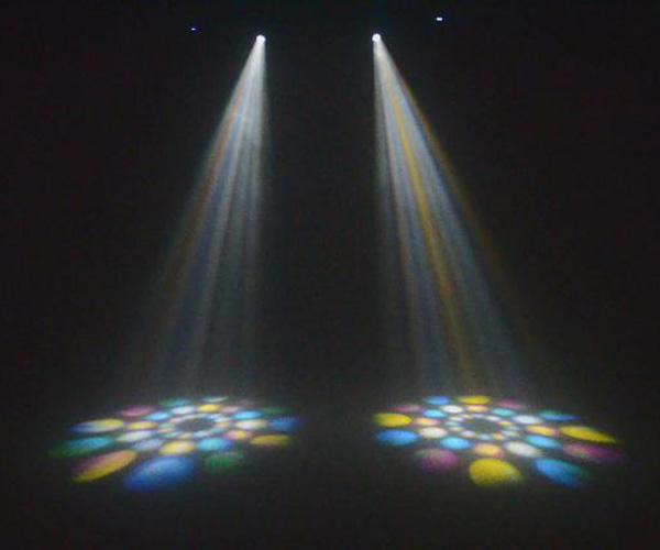 As luzes principais moventes da fase do ponto do zumbido do alojamento branco para a grande escala vivem concertos/clube